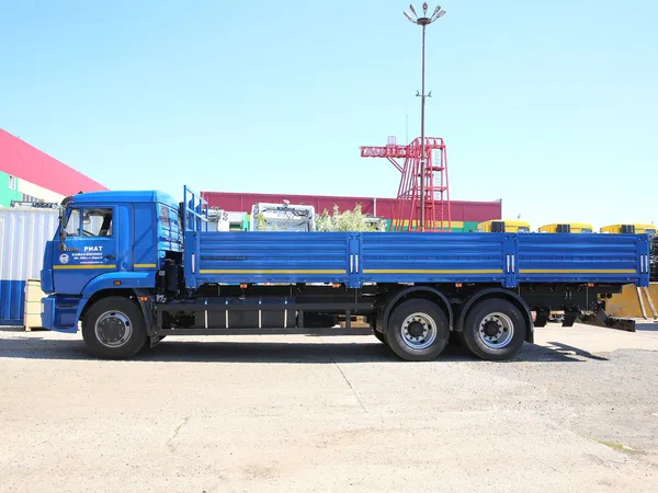 Бортовой грузовик Камаз 65117-6010-80 (RS)