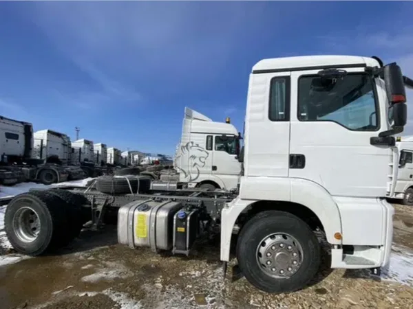 Седельный тягач Sitrak C7H