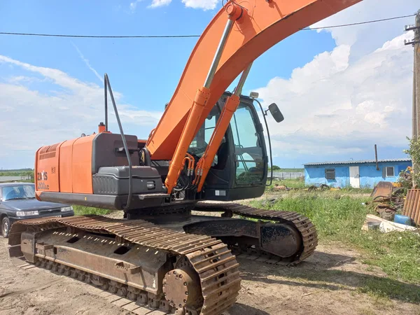 Гусеничный экскаватор Hitachi ZX200LC-5G