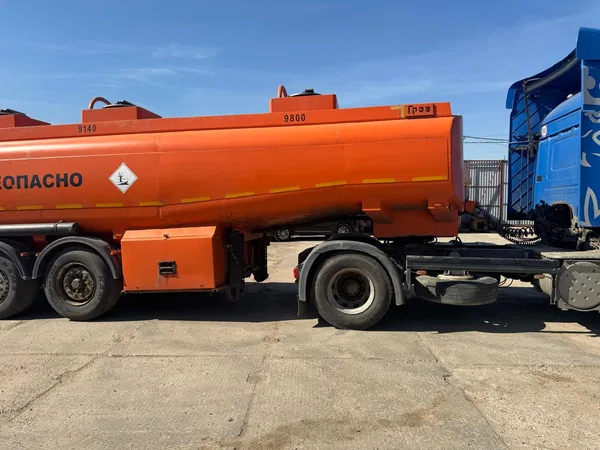 Седельный тягач Scania P340
