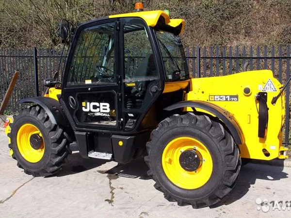 Телескопический погрузчик JCB 531-70