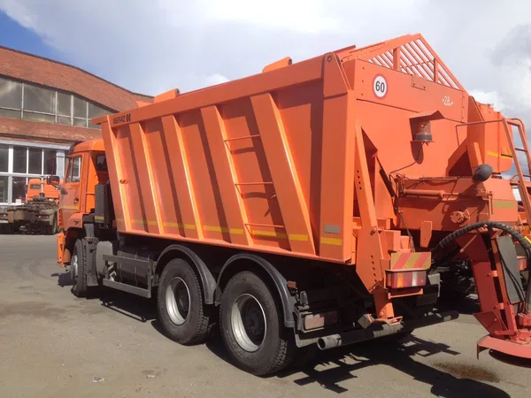 Разбрасыватель реагентов КамАЗ КДМ 7881010