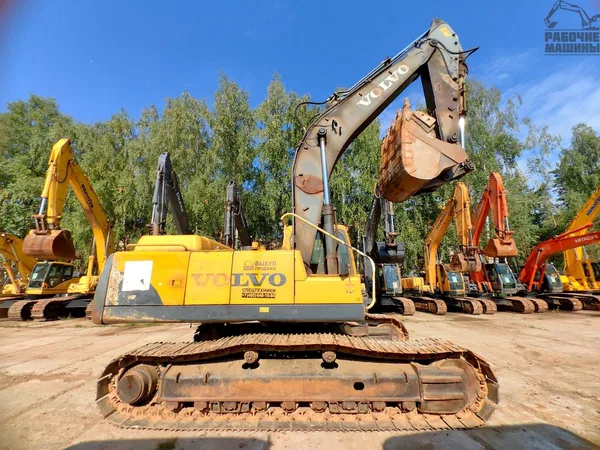 Гусеничный экскаватор Volvo EC360LC