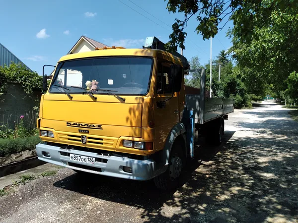 Бортовой грузовик с КМУ КамАЗ 4308