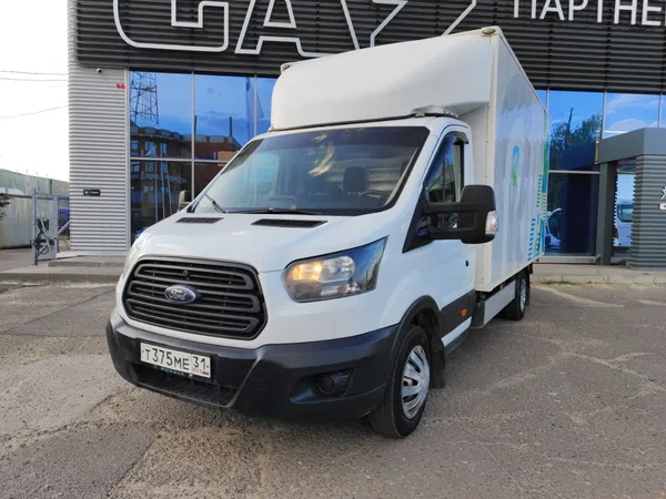 Промтоварный фургон Ford Tranzit