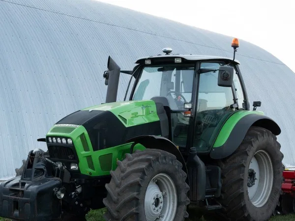 Трактор Deutz-Fahr Agrotron L720