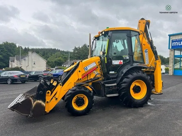 Экскаватор-погрузчик                                                         JCB                                                     3CX