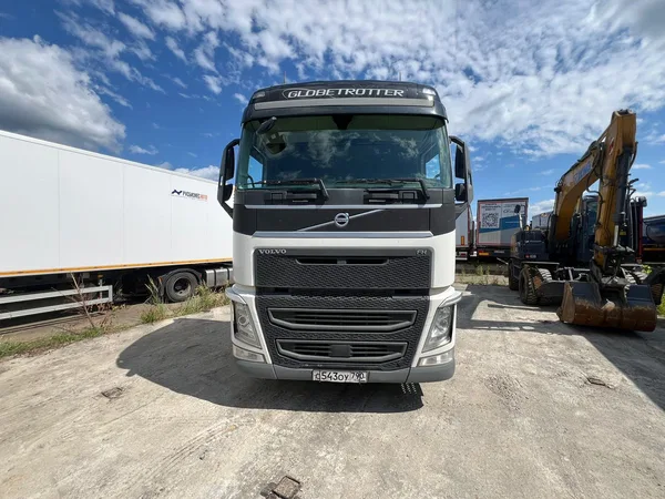 Седельный тягач Volvo FH