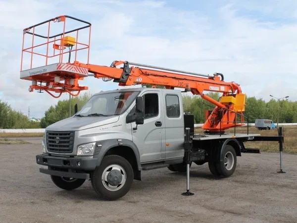 Автовышка ПЗСММ ВС-18Т