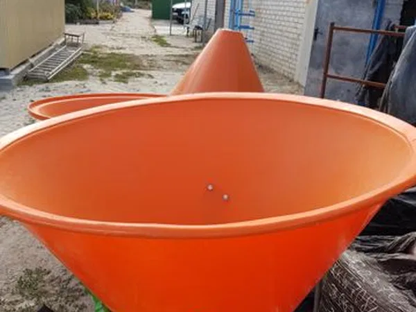 Разбрасыватель удобрений РУМ