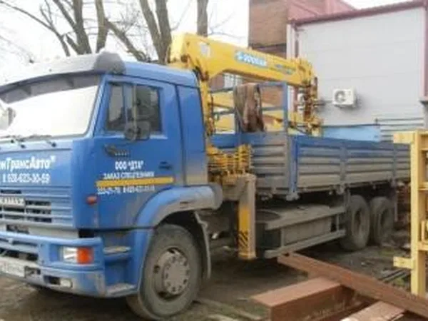 Бортовой грузовик с КМУ КамАЗ 65117-62