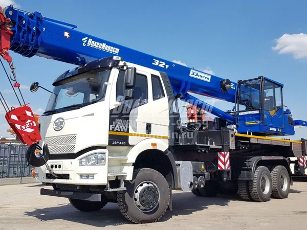 Автокран КЛИНЦЫ КС-55729-9К-3 на шасси FAW 3250