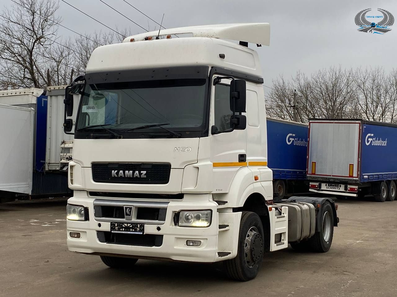 Седельный тягач КамАЗ М1840 5490 S5 NEO