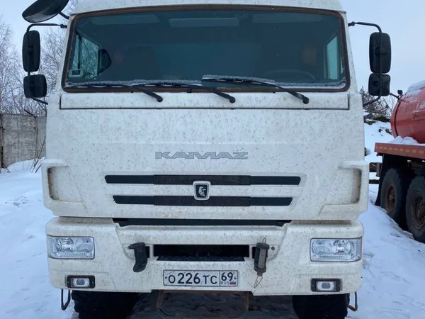 Седельный тягач КамАЗ 53504-50