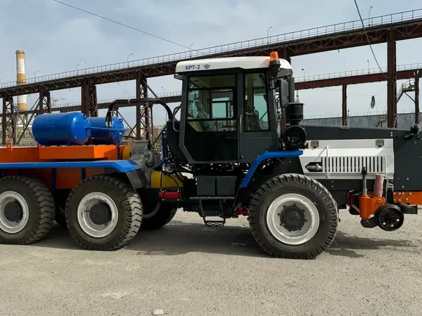 Локомобиль Ригель АВ-Белгород КРТ-2 (колесно-реверсный трактор)