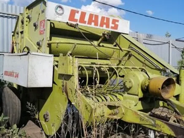 Пресс-подборщик Claas Rollant 34