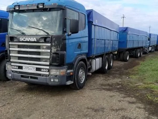 Зерновоз Scania R144