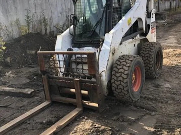 Мини-погрузчик Bobcat S300
