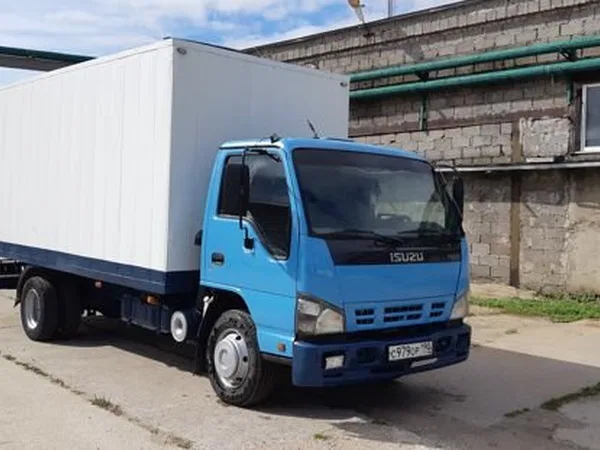 Промтоварный фургон Isuzu 27958A