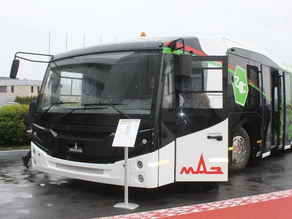 Автобус МАЗ 271