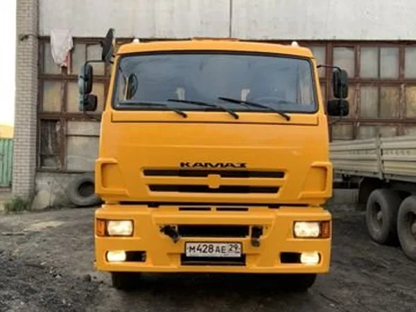 Седельный тягач Камаз 6460-73