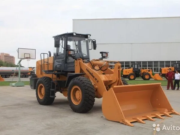 Фронтальный погрузчик lonking LG833N