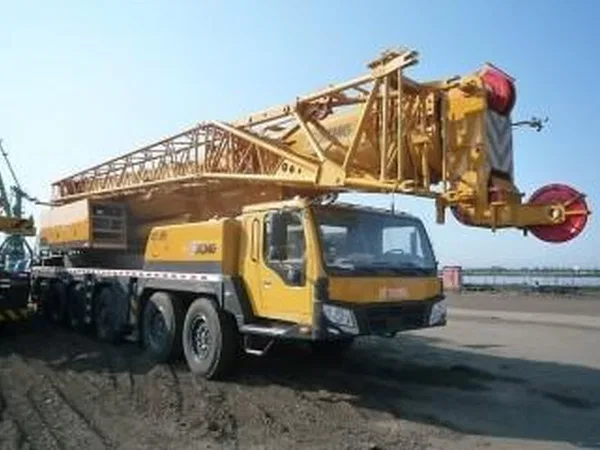 Автокран XCMG QY130K-1