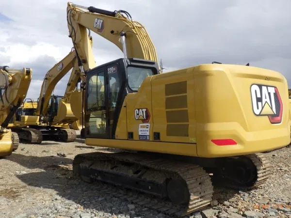 Гусеничный экскаватор Caterpillar 320 GC