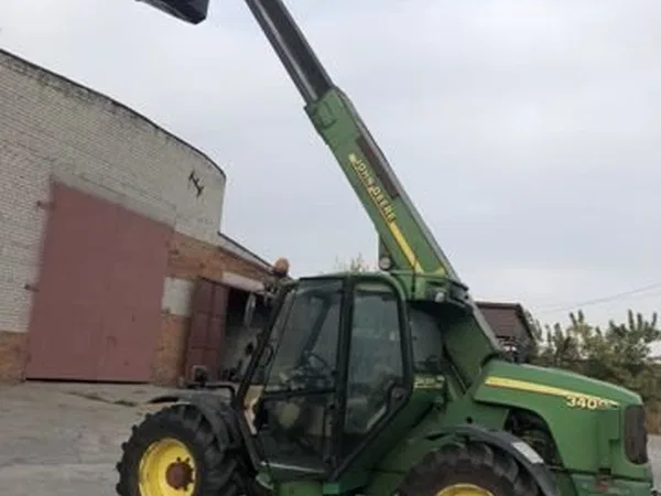 Телескопический погрузчик JOHN DEERE 3400