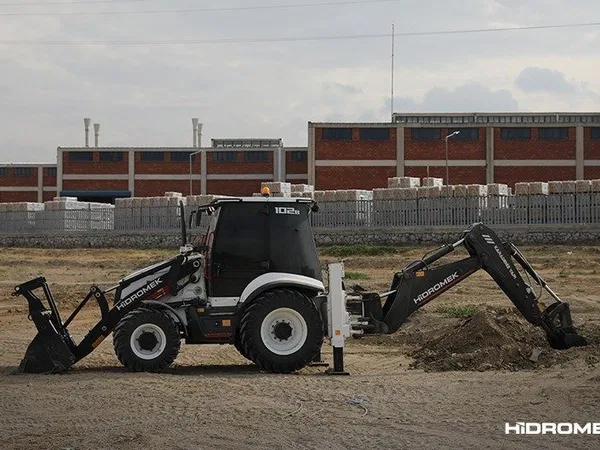 Экскаватор-погрузчик Hidromek HMK ALPHA 102B (A4)