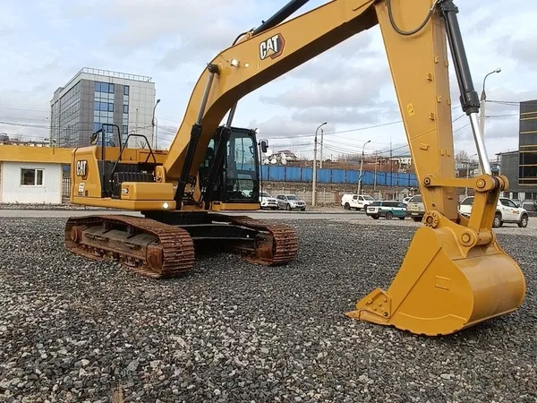 Гусеничный экскаватор Caterpillar 330 GC