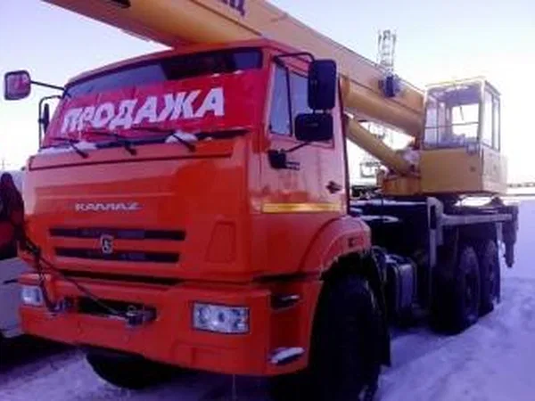 Автокран Ивановец на шасси КамАЗ 43118