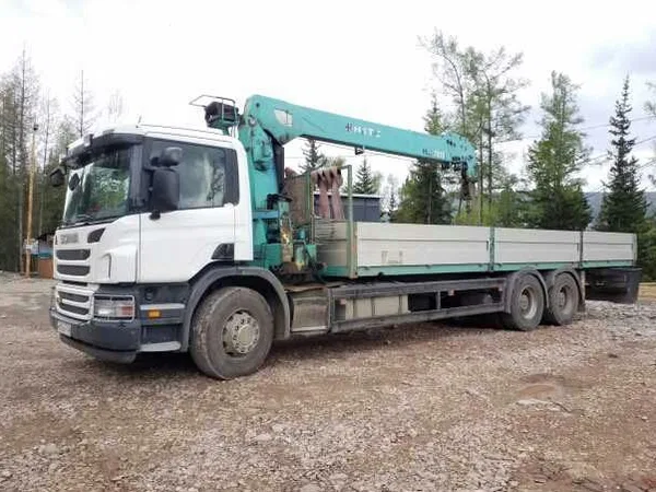 Бортовой грузовик с КМУ Scania Р380