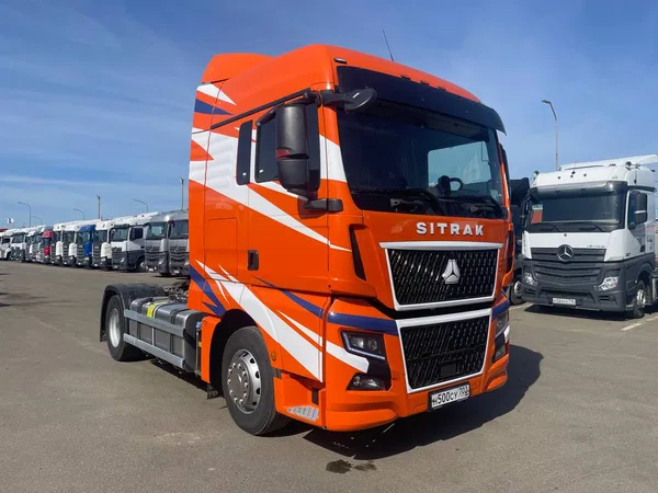 Седельный тягач Sitrak C7H MAX 4x2