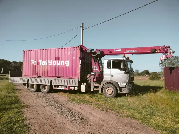 Бортовой грузовик с КМУ Howo T5G