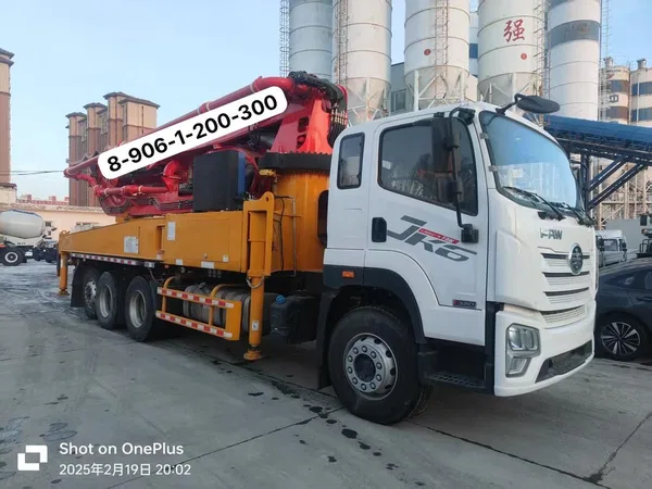 Автобетононасос Sany на шасси FAW JK6