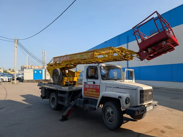 Автовышка                                                         ГАЗ                                                     АП-18