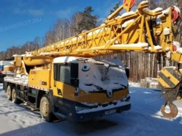 Автокран XCMG QY25K