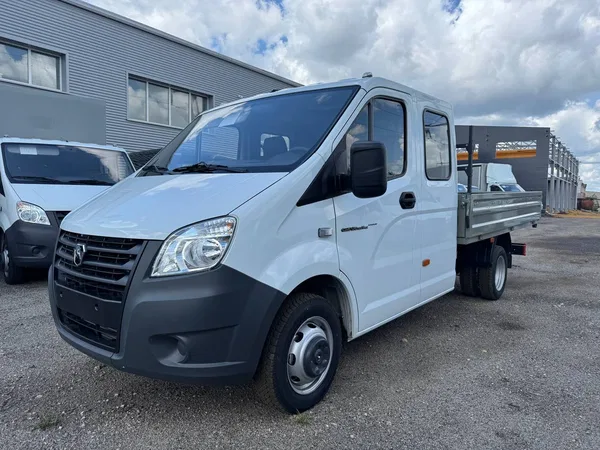 Бортовой автомобиль ГАЗ А22R32