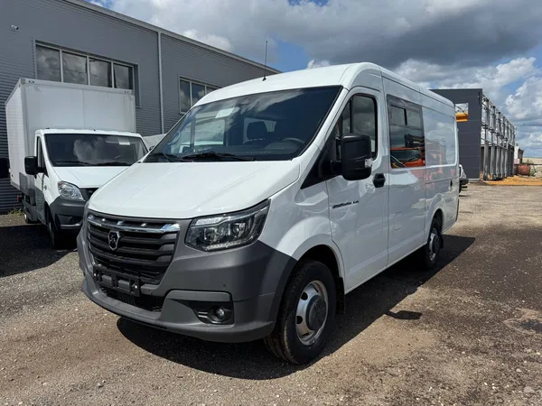 Цельнометаллический фургон ГАЗ А32S12
