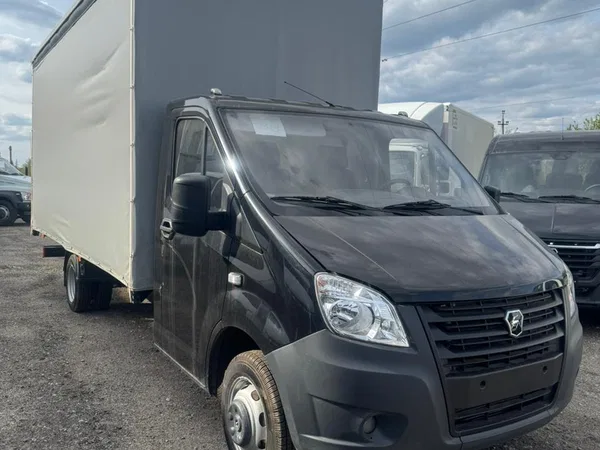 Тентованный автомобиль ГАЗ А21R32