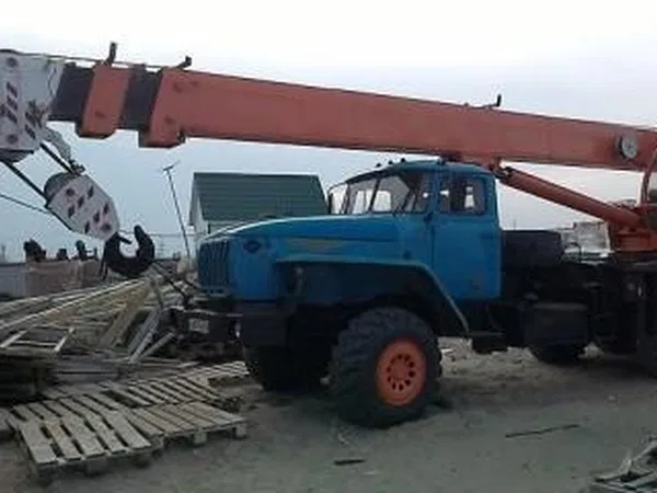 Автокран Ульяновец на шасси УРАЛ