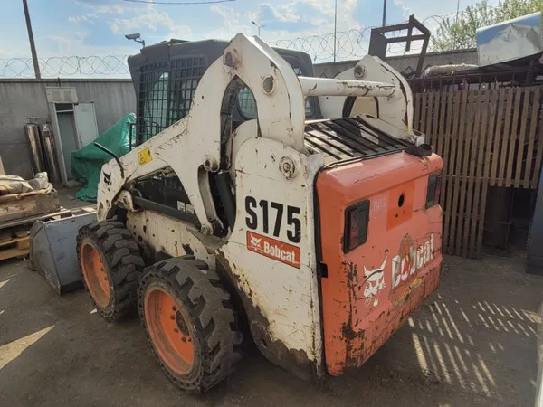 Мини-погрузчик Bobcat S175