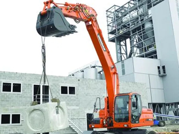 Колесный экскаватор Doosan DX210WA