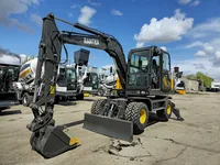 Колесный экскаватор RANTEX XYC75