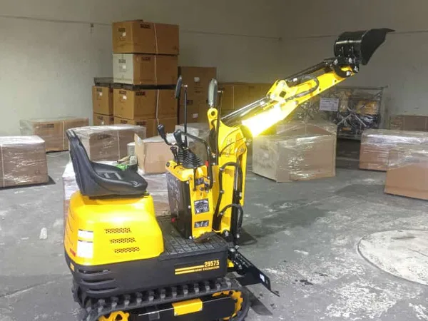 Мини-экскаватор Komatsu PC-08