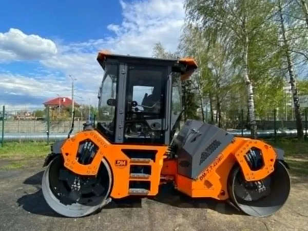 Двухвальцовый каток ЗАВОД ДМ DM-7,7-VD