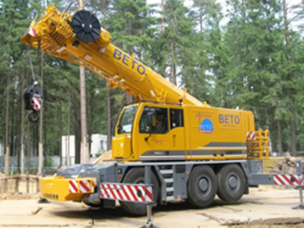 Автокран Liebherr LTC 1055