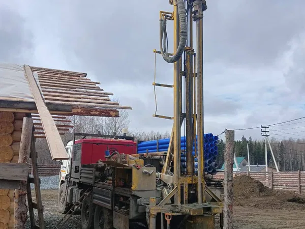 Мобильная буровая установка БурАгрегат УРБ 2А2 на шасси КАМАЗ 43118
