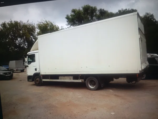 Грузовой фургон MAN TGL 8.180